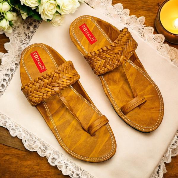 Foottrendz Men Sandal (Tan , 9)