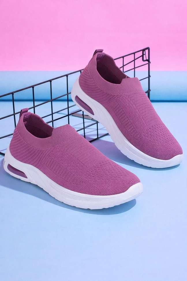 fooinQ Women Gym & Running Shoes Lightweight Breathable Cushioned Comfort AntiSlip Sole Slip On Sneakers For Women (Pink)