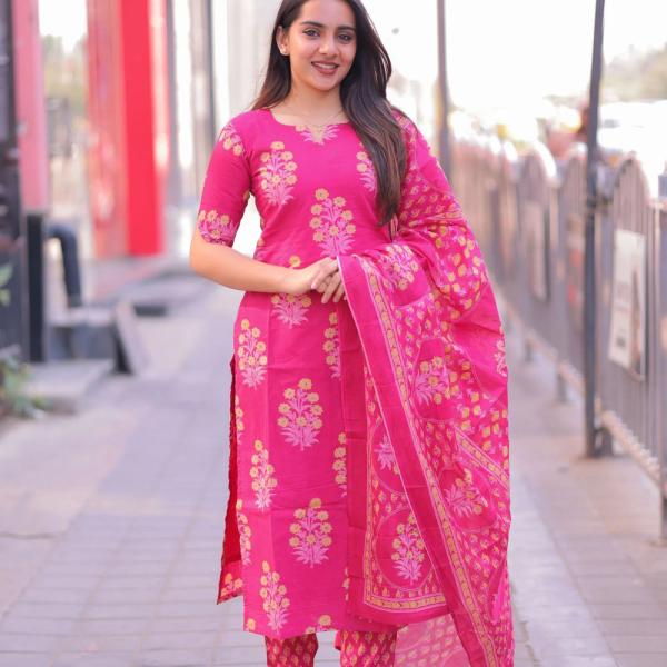 HomeFuchsia Bloom Cotton 3 Piece Set with Pockets for Women